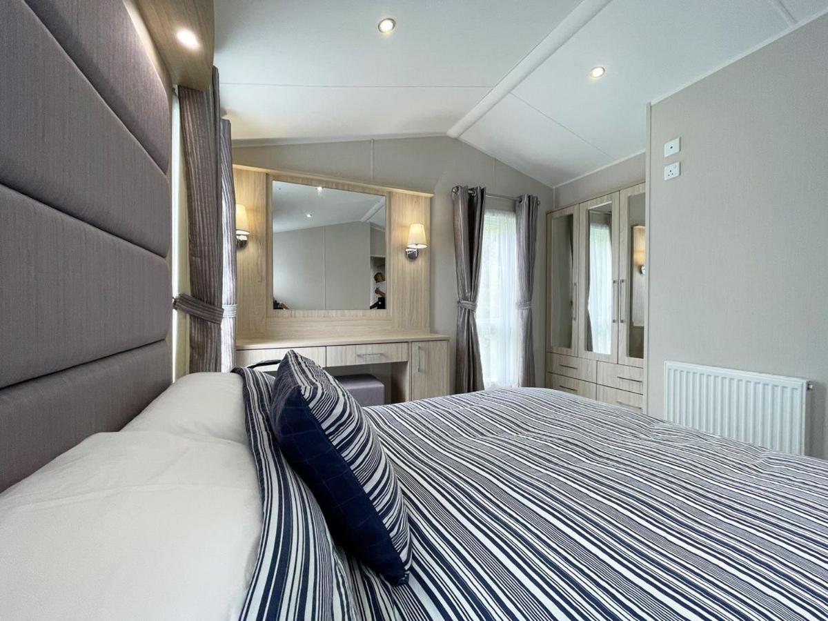 11 Porth Valley Retreat *